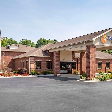Comfort Inn Near Downtown & Blue Ridge Pkwy Marion Bagian luar foto